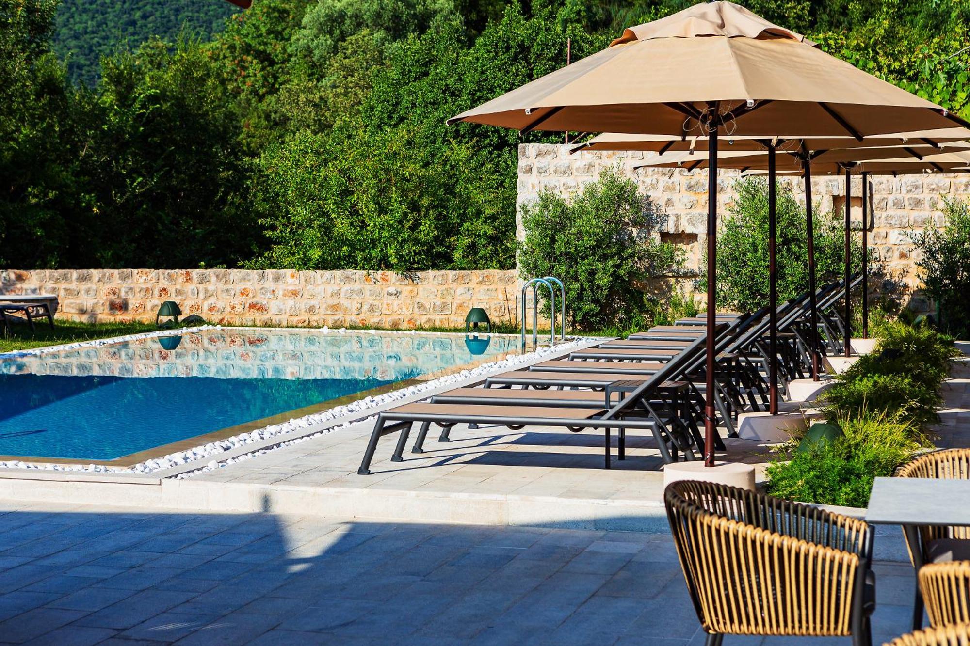 Boutique Ruzmarin & Garden By Aycon Budva