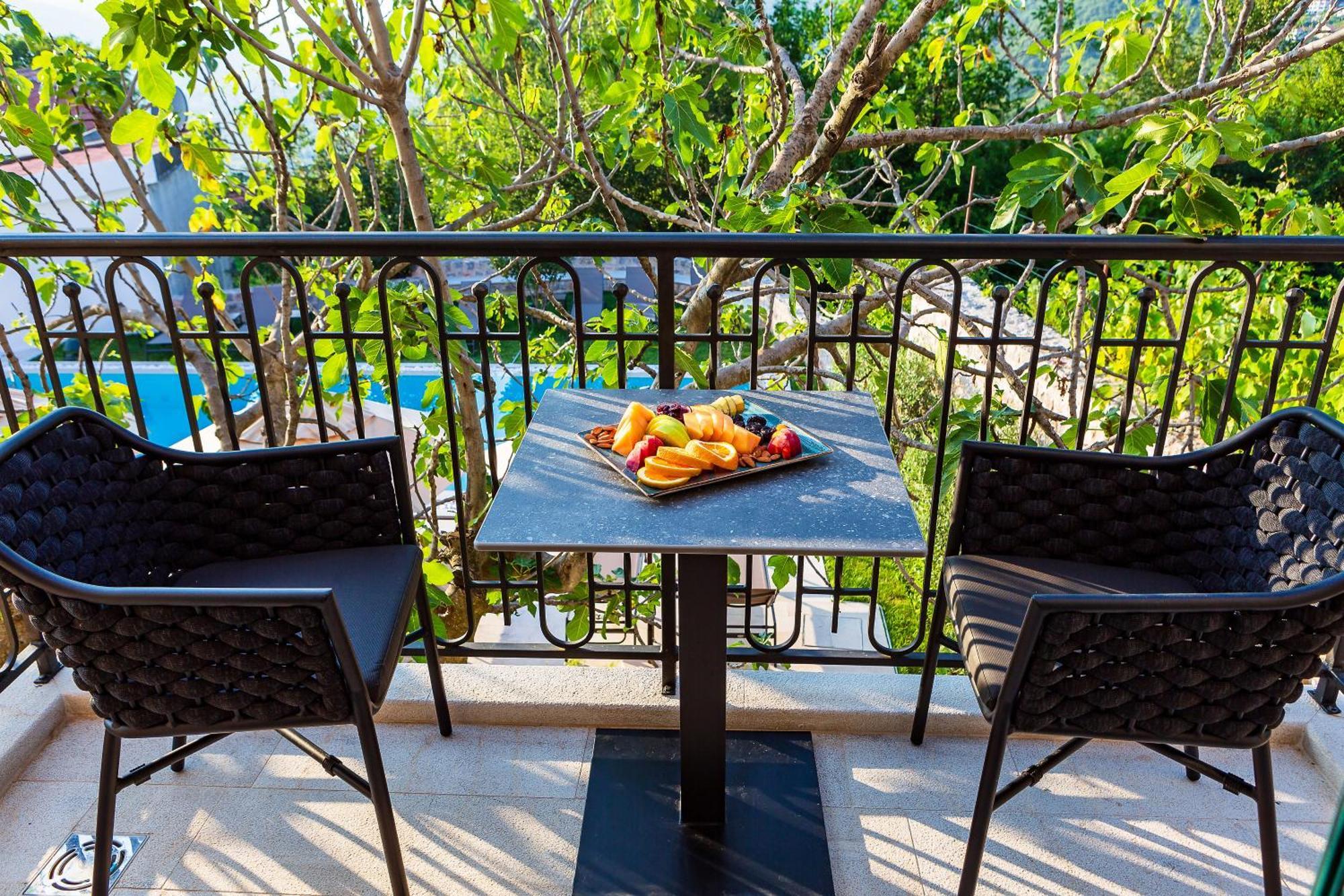 Boutique Ruzmarin & Garden By Aycon Budva