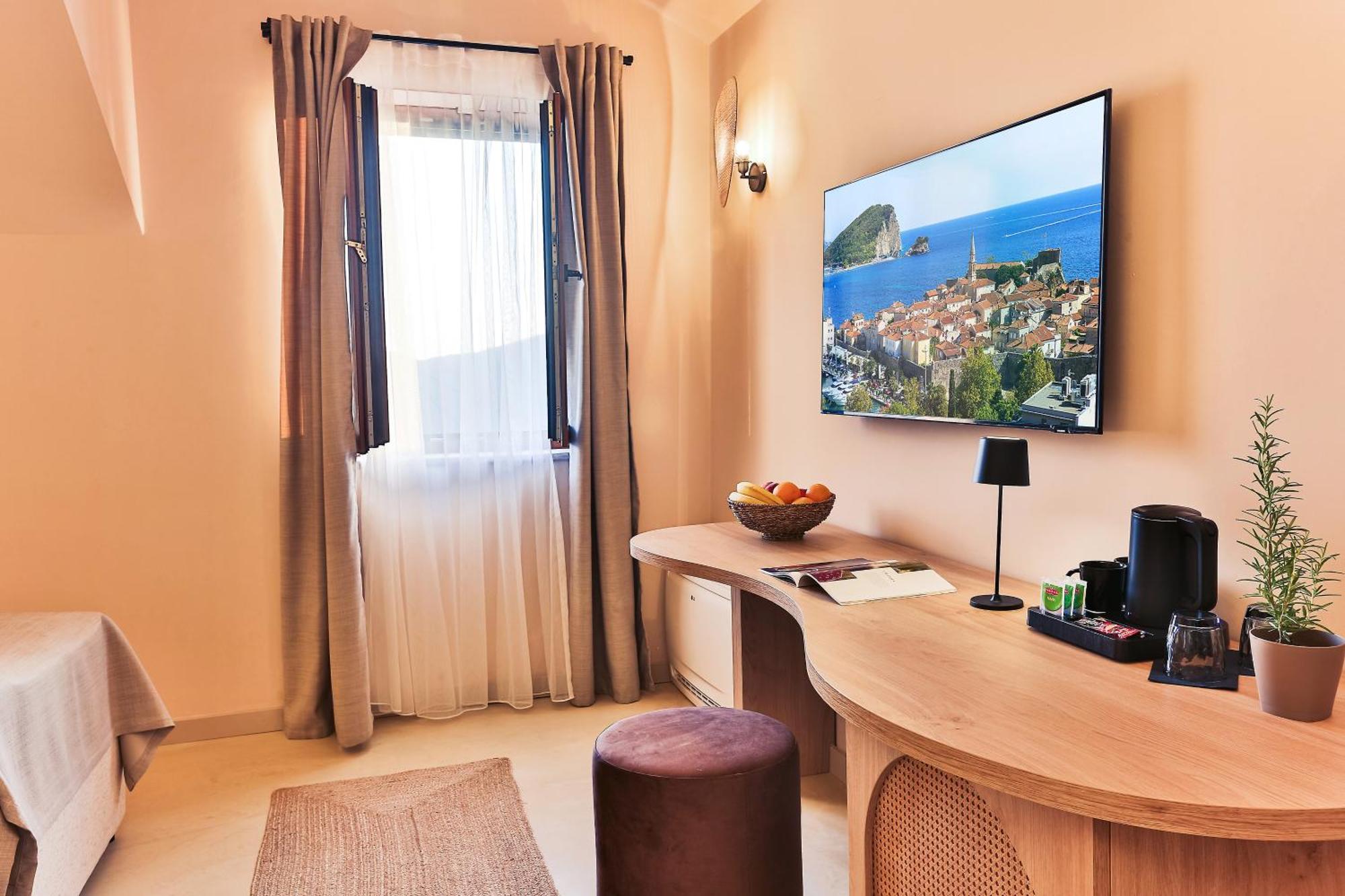 Hotel Boutique Ruzmarin & Garden By Aycon Budva