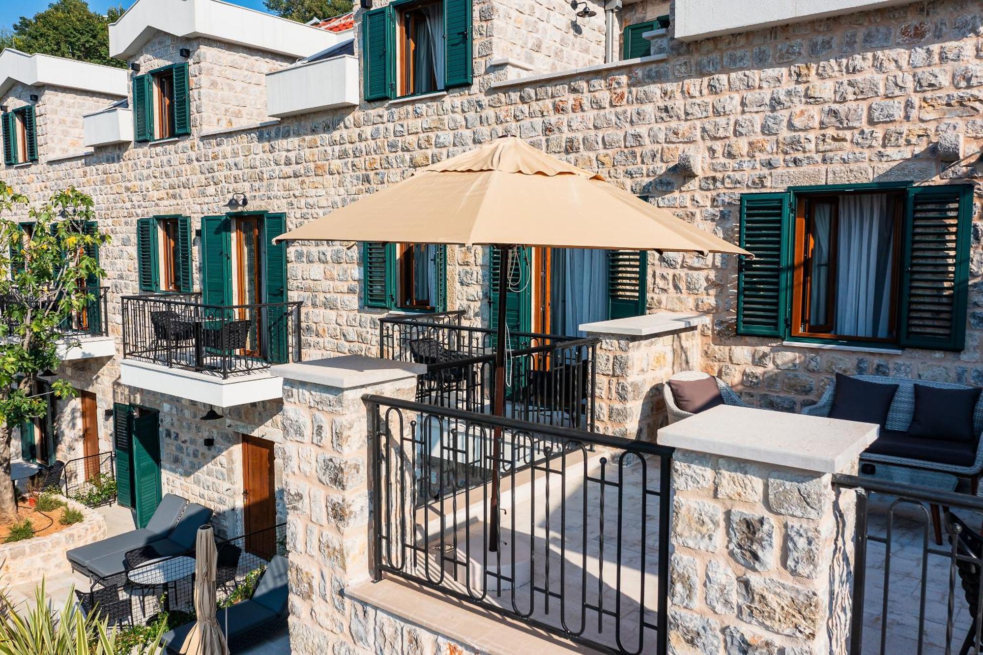 Boutique Ruzmarin & Garden By Aycon Budva