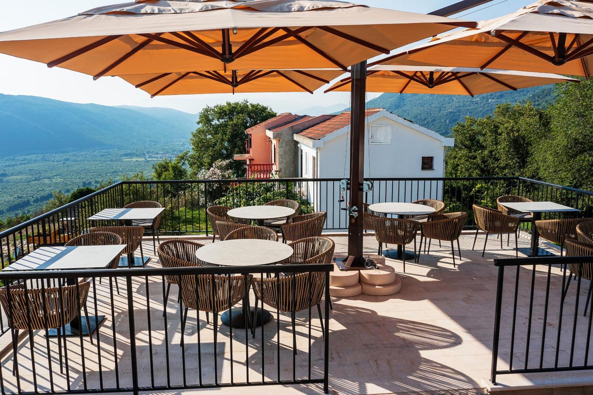 Boutique Ruzmarin & Garden By Aycon Hotel