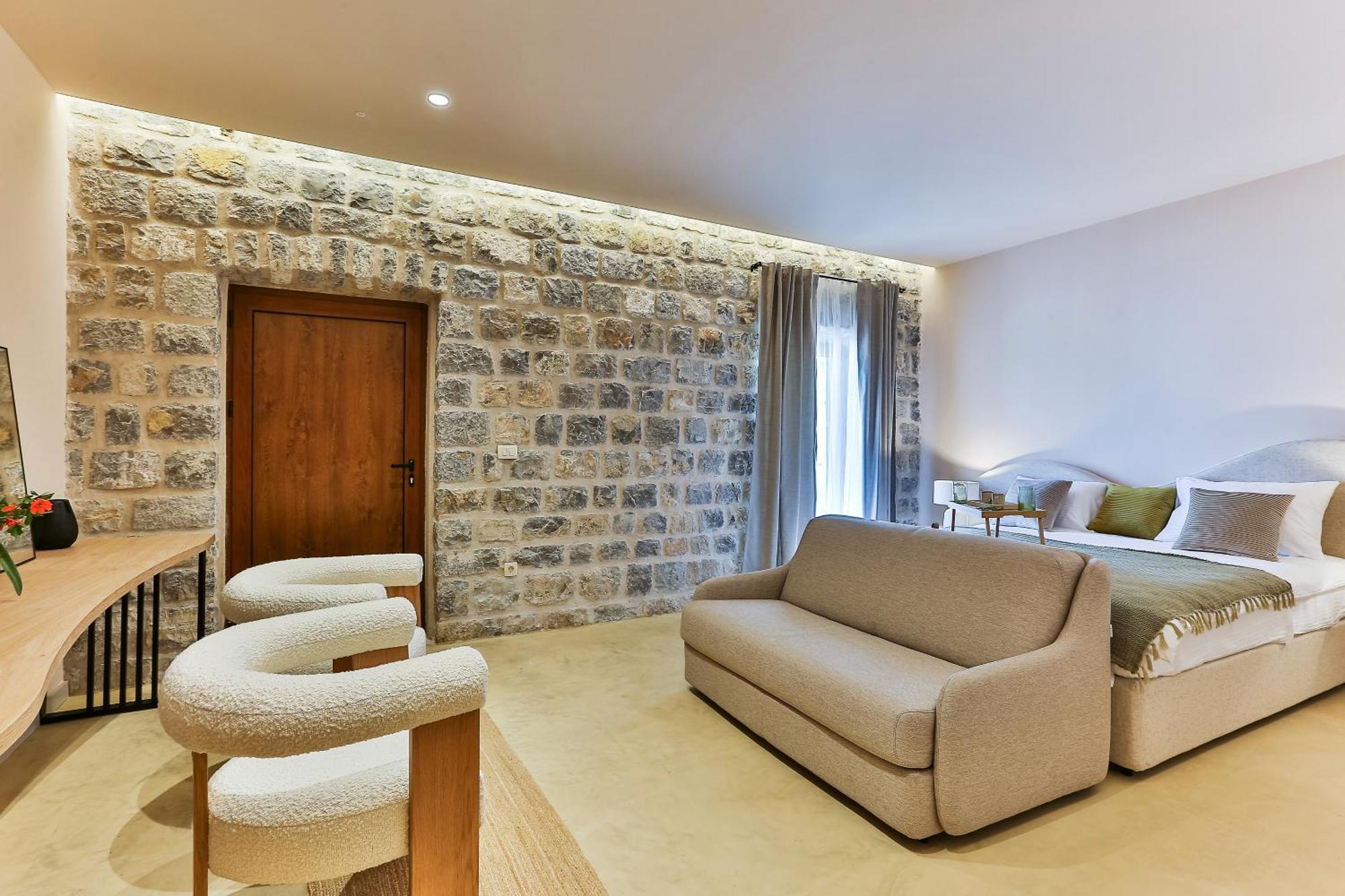 Boutique Ruzmarin & Garden By Aycon Hotel