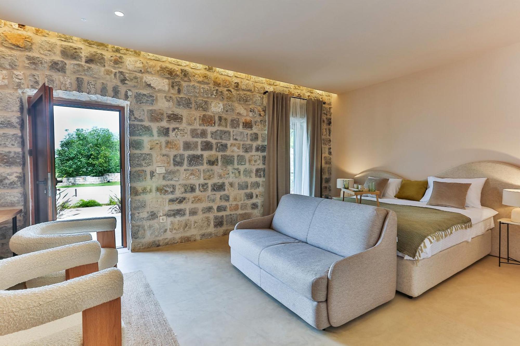 Hotel Boutique Ruzmarin & Garden By Aycon Budva